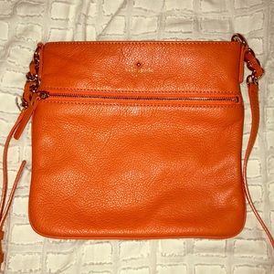 Kate Spade - cobble hill cross body bag in Orange